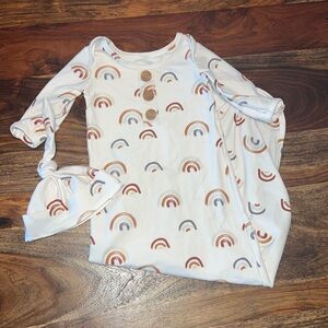 Caden lane knotted gown with hat